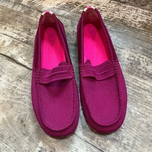Rothy’s Women’s Fuchsia Driver Loafers